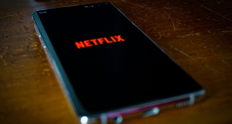 Abonnement Netflix : mise en garde face aux arnaques