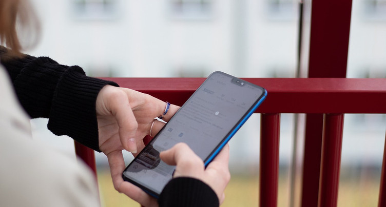 Smartphones à l'école: les cantons latins clarifient les règles