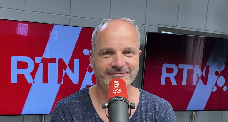 « L’autre revue de presse »: Politiquement France