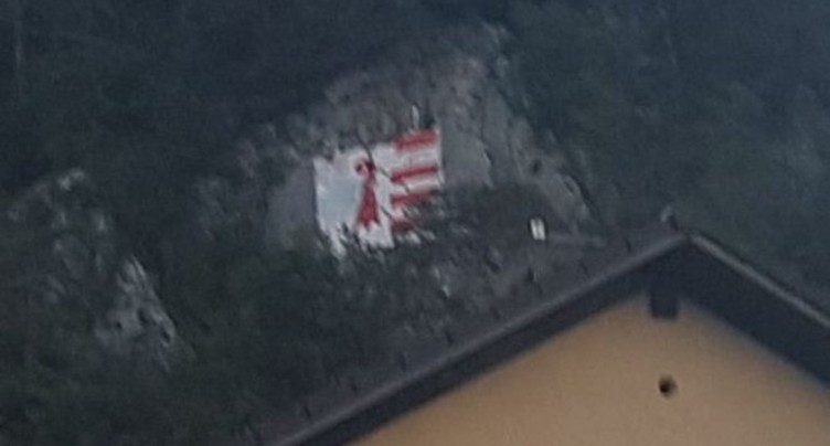 Drapeau à nouveau repeint à Moutier