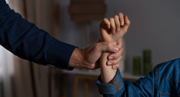 Le Jura s’associe à la campagne contre les violences domestiques et sexuelles