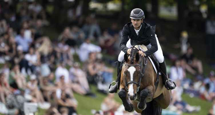 Steve Guerdat sur le podium du Grand Prix d’Aix-la-Chapelle