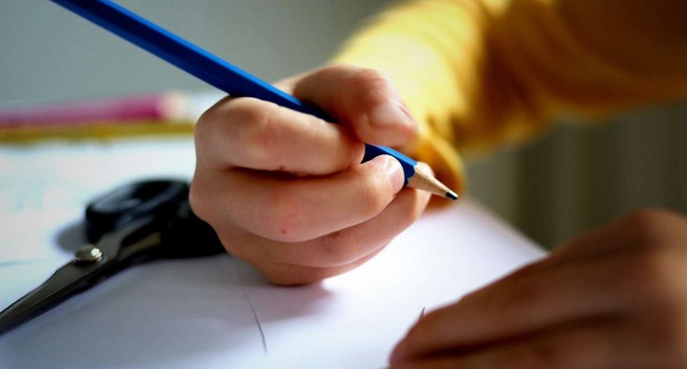 Dans les dossiers : faut-il revoir l’enseignement du français dans le Seeland ?