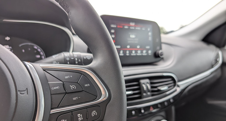 Les jeunes conducteurs doivent s’adapter aux nouvelles technologies 
