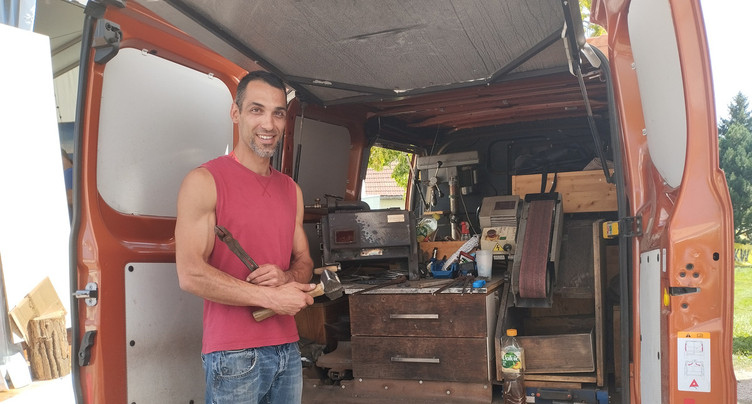 Une forge mobile fait halte au Marché-Concours