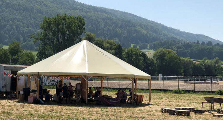 Un 4e camping sur fracking commence à Glovelier