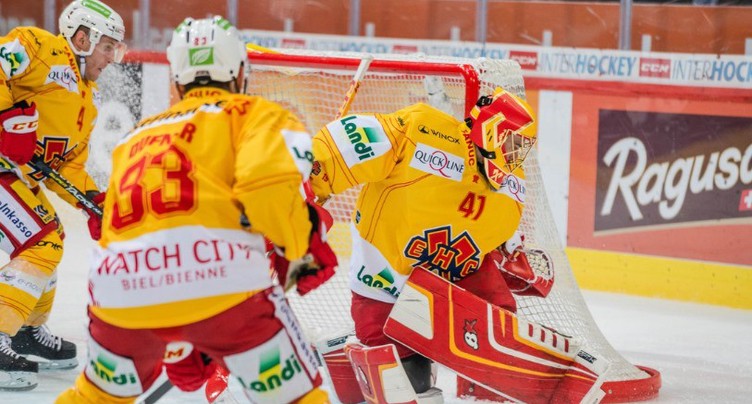 Le HC Bienne perd pied face à Davos