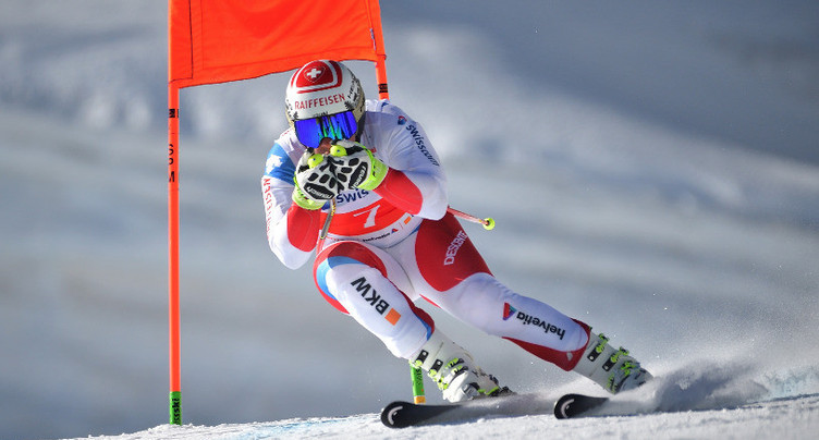 Beat Feuz sur le podium
