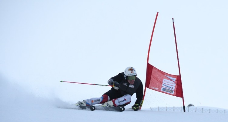 Rémi Cuche dans le cadre B de Swiss-ski