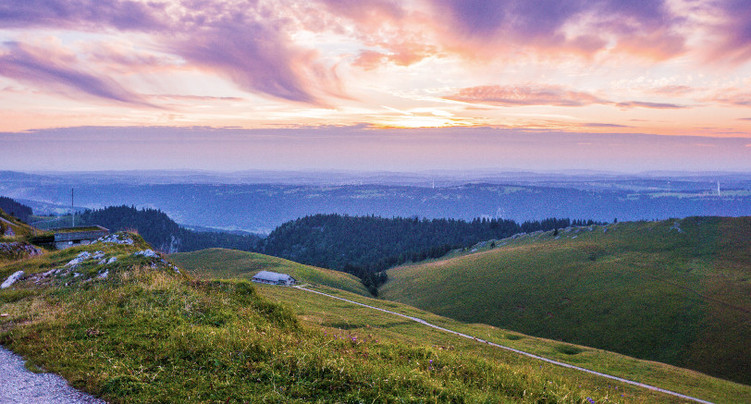 Les Parcs Chasseral et du Doubs réunis dans la revue Intervalles