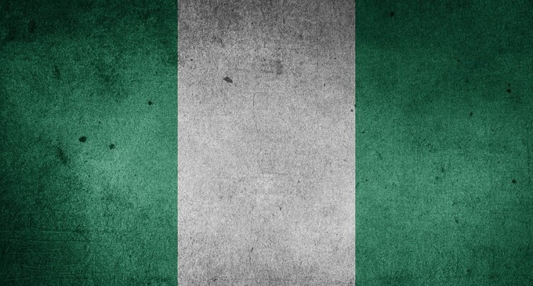 Les Nigérians se rendent aux urnes