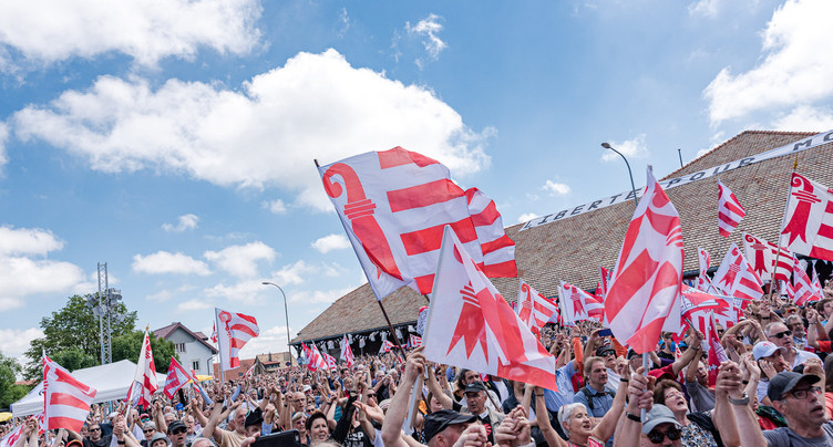 40 ans du Jura : Berne condamne