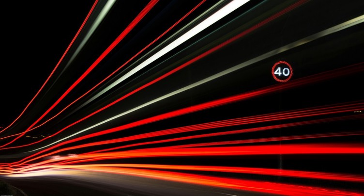 À 100 à l’heure dans une zone à 40