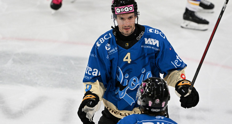 En bleu, le HCA blanchit