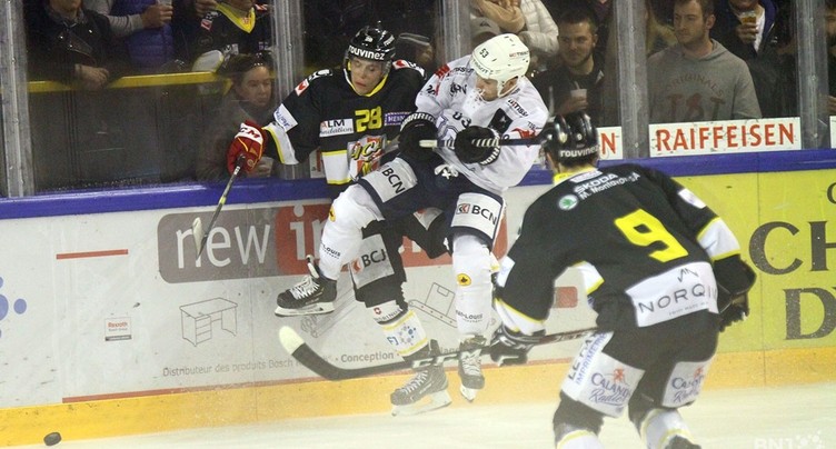 Le HC La Chaux-de-Fonds continue sa descente aux enfers