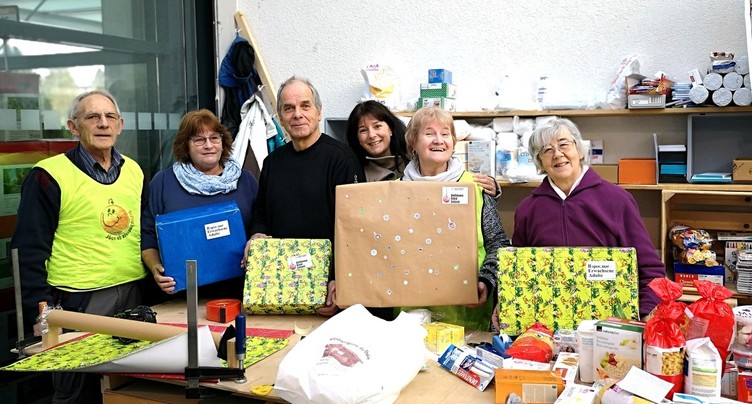 Des milliers de colis en partance pour l'Est