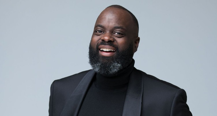 « Autour d’un café » avec Issa Doumbia