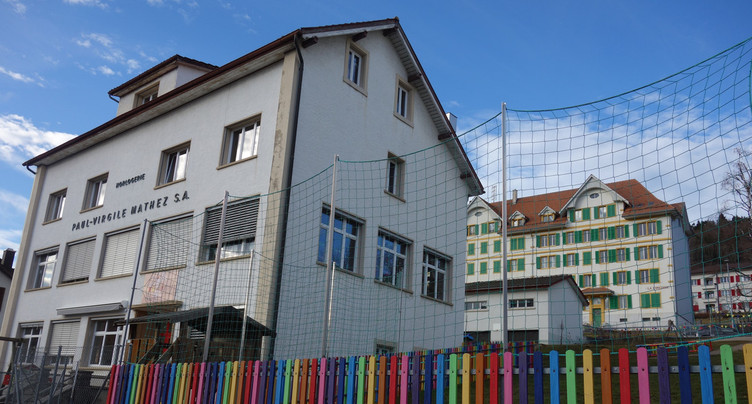 Tramelan : Les Lucioles entre les mains de la municipalité