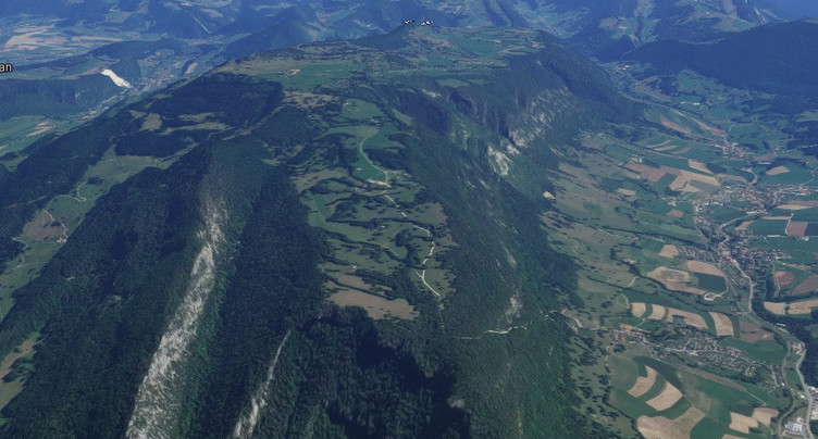 Le Raimeux bouclé côté bernois