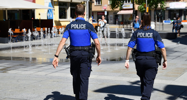 Attention aux arnaques au faux policier dans le Jura