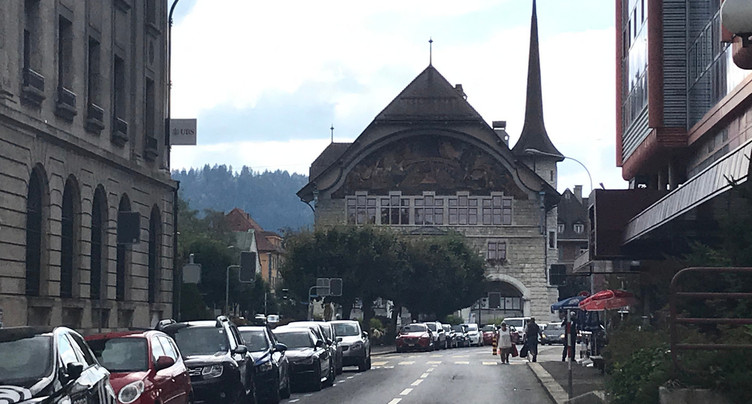 Le Locle: mini débat sur une fusion avec La Chaux-de-Fonds