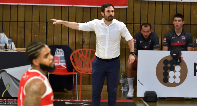 Le BCB chute avec les honneurs face au leader
