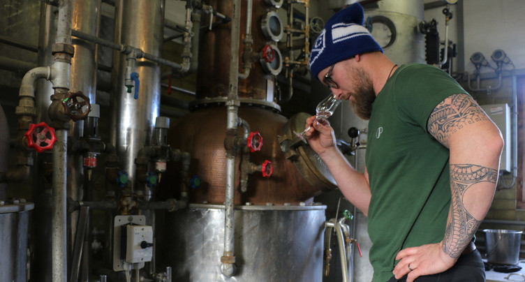 Sorti(e) de boîte - Distillerie de Porrentruy