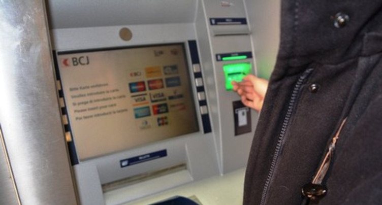 Encore de beaux jours pour les bancomats dans le Jura