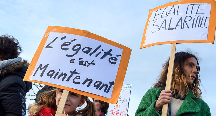 « Oui » massif à l’égalité salariale dans le Jura