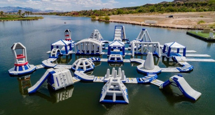 Un parc aquatique éphémère à Neuchâtel