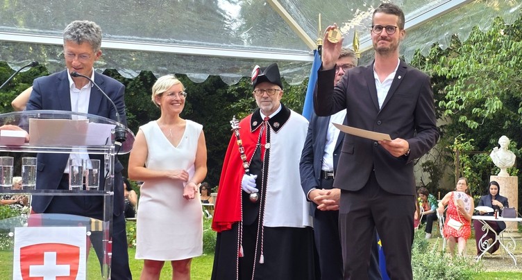 Gauthier Corbat honoré par la France