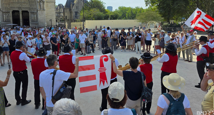 Les Jurassiens par centaines à Notre-Dame