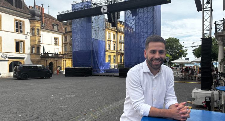 Émission spéciale Coupe du monde : Max Veloso à la place des Halles 
