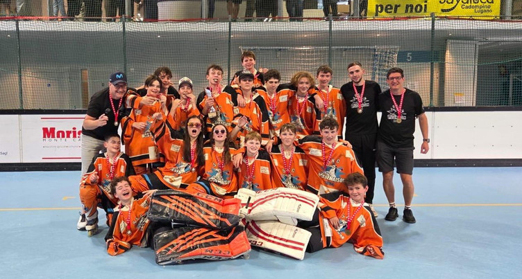 Les U16 du SHC Rossemaison champion de Suisse