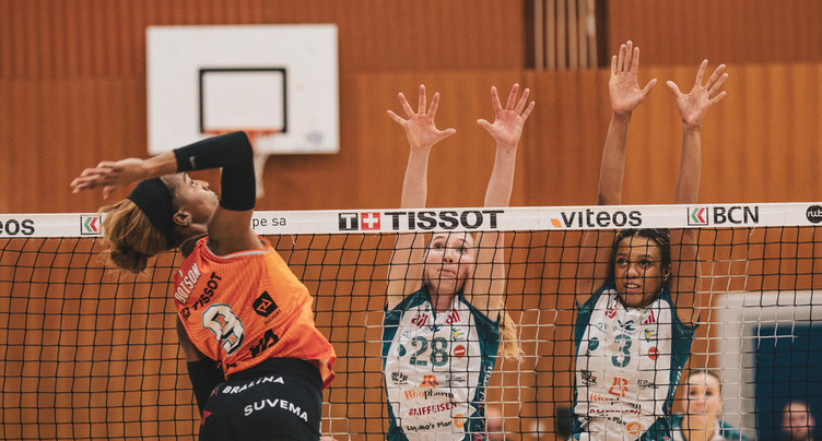 Le NUC gagne en quatre sets contre Aarau