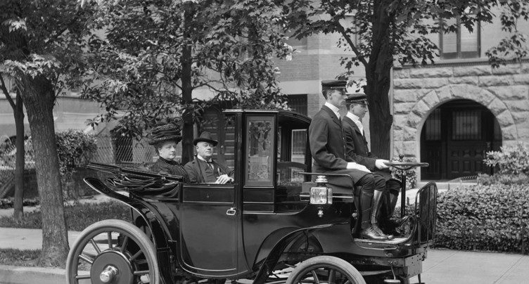 Tcheu c't'histoire : en voiture Simone
