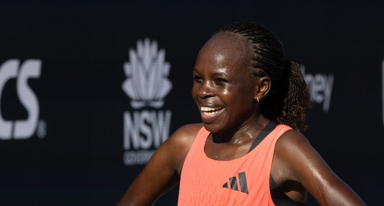 La championne du monde du marathon suspendue provisoirement
