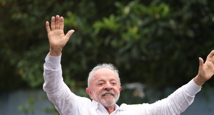 Contre toute attente, Lula décroche un quatrième mandat inédit