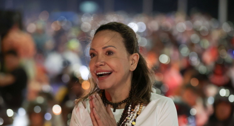 L'opposante Maria Corina Machado acclamée à son retour au Venezuela