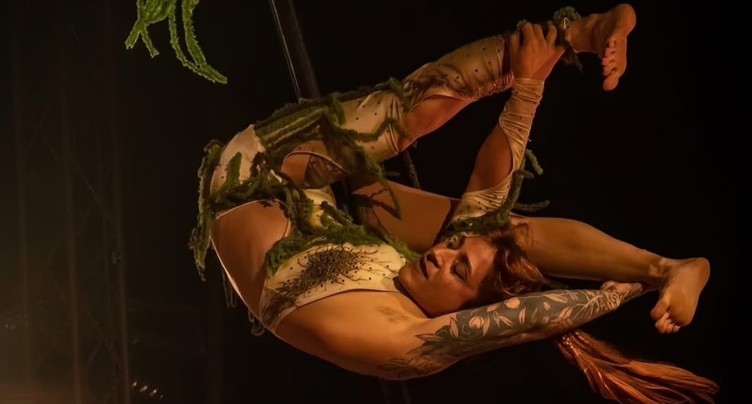 Jillian Aubert vise les sommets de la pole