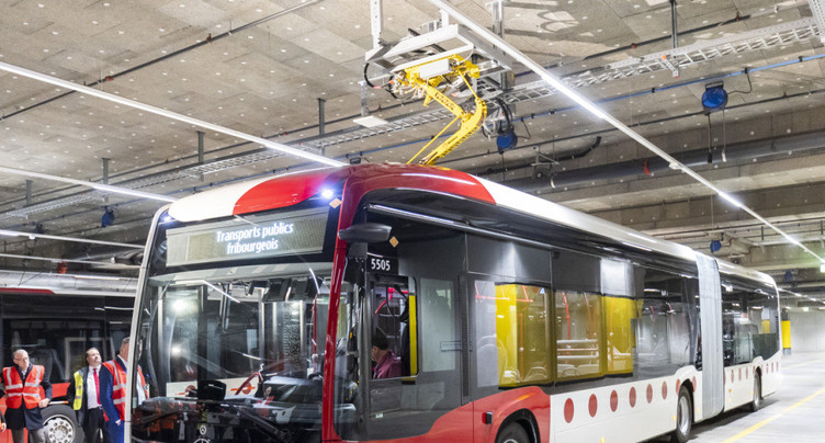 Etape clé vers la décarbonation des bus TPF à Fribourg