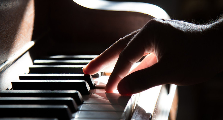Le piano résonne à nouveau à St-Ursanne