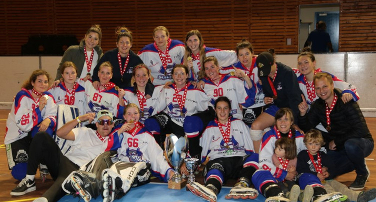 L’équipe féminine de Bienne Seelanders championne de Suisse !