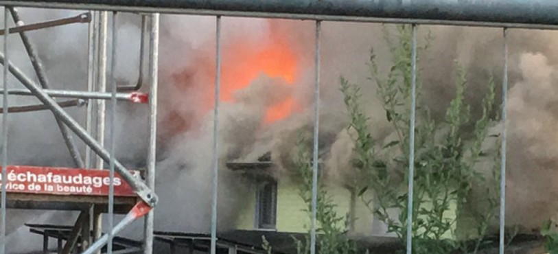 Immeuble en feu à Porrentruy ce jeudi matin 4 août.