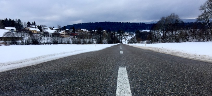 La section jurassienne d'entretien des routes privilégie le déneigement des principaux axes du canton.