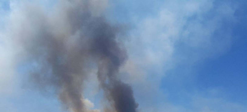 Plusieurs Jurassiens sont en vacances dans la région de Bormes-les-Mimosas. Ils témoignent des incendies qui font rage dans la région. (Photo: Violetta Allimann-Porreca)