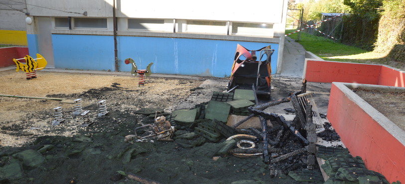 La place de jeux du collège de Vauvilliers à Boudry a été presque entièrement détruite
