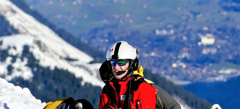 Sauvetage avalanche - REGA et Secours Alpin Suisse