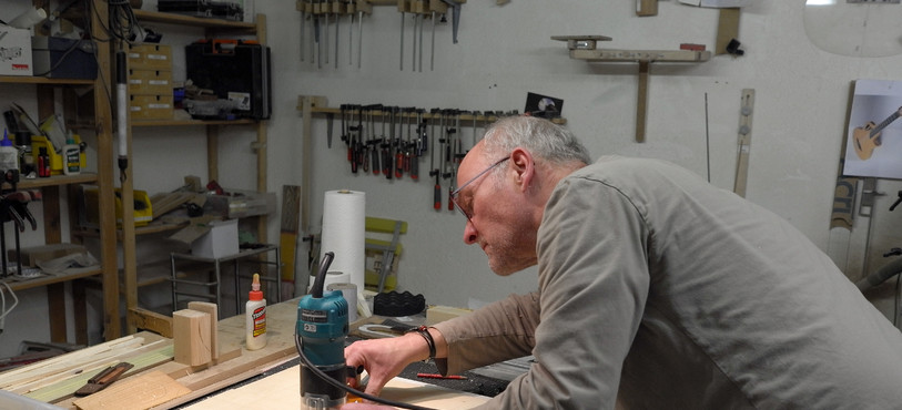 Rolf Perreten dans son atelier à Moutier