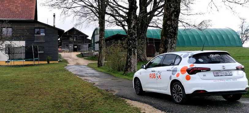 On arrive chez Sarina, la gagnante du jour !